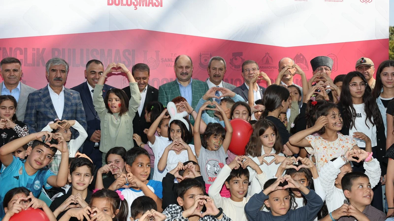Urfa’da çocuk ve gençlik buluşması başladı