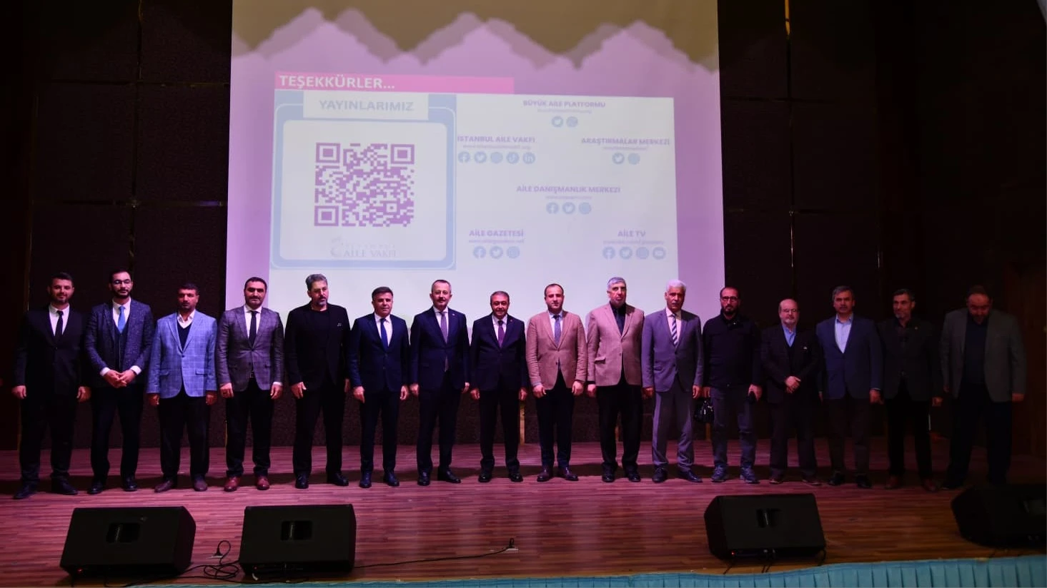 Urfa’da küresel tehditler karşısında aile temalı konferans