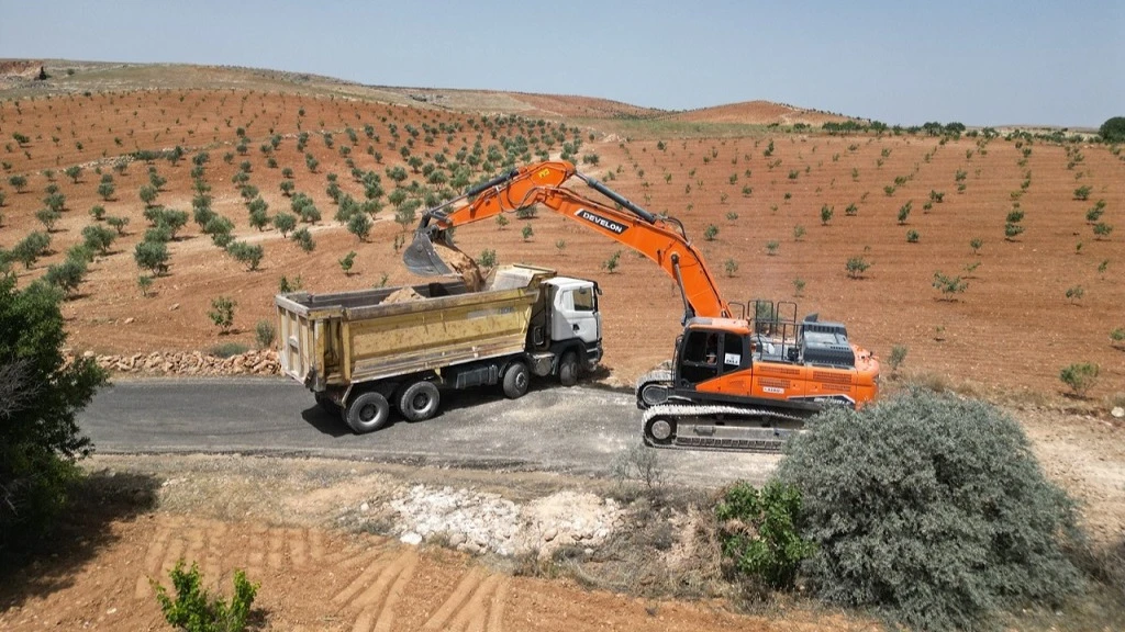 Birecik’in kırsal mahallelerine konforlu ulaşım