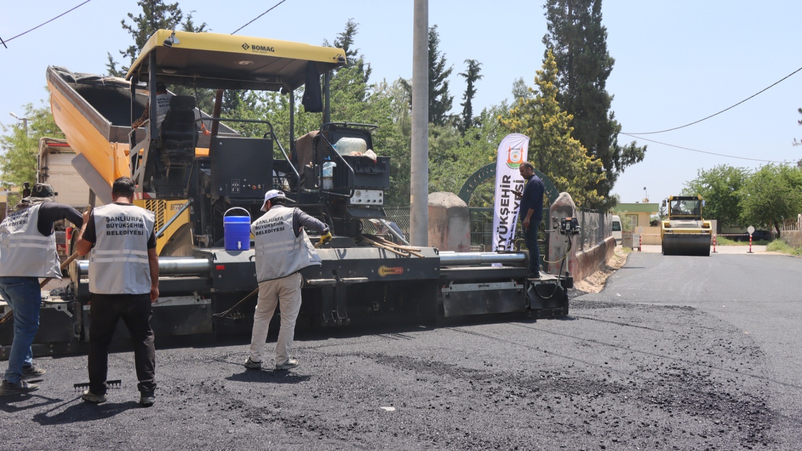 Büyükşehir, Kısas-Yardımcı Yolunda Asfalt Serimine Başladı