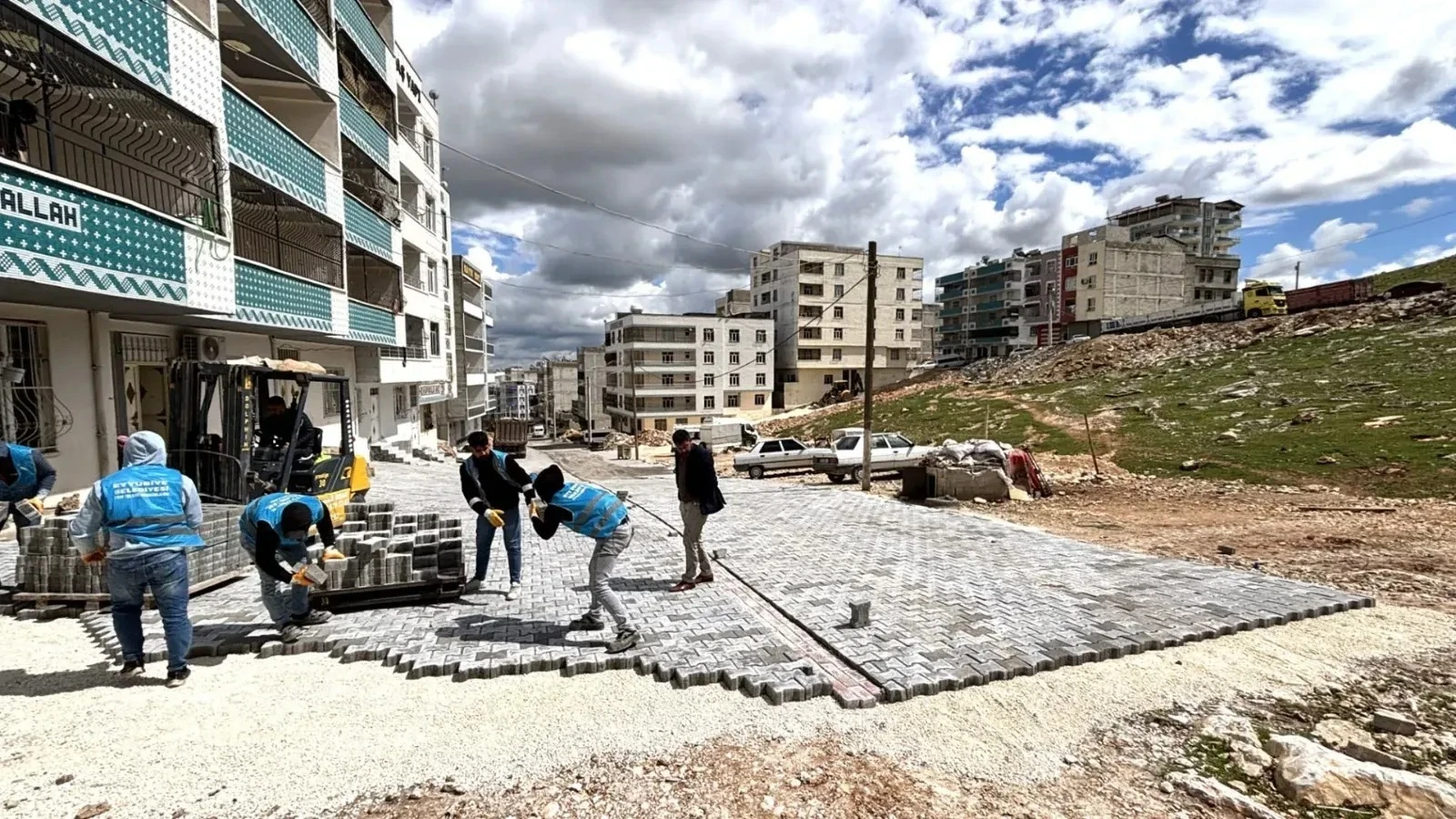 Eyyübiye Yenice’de yeni yollar hizmete sunuluyor