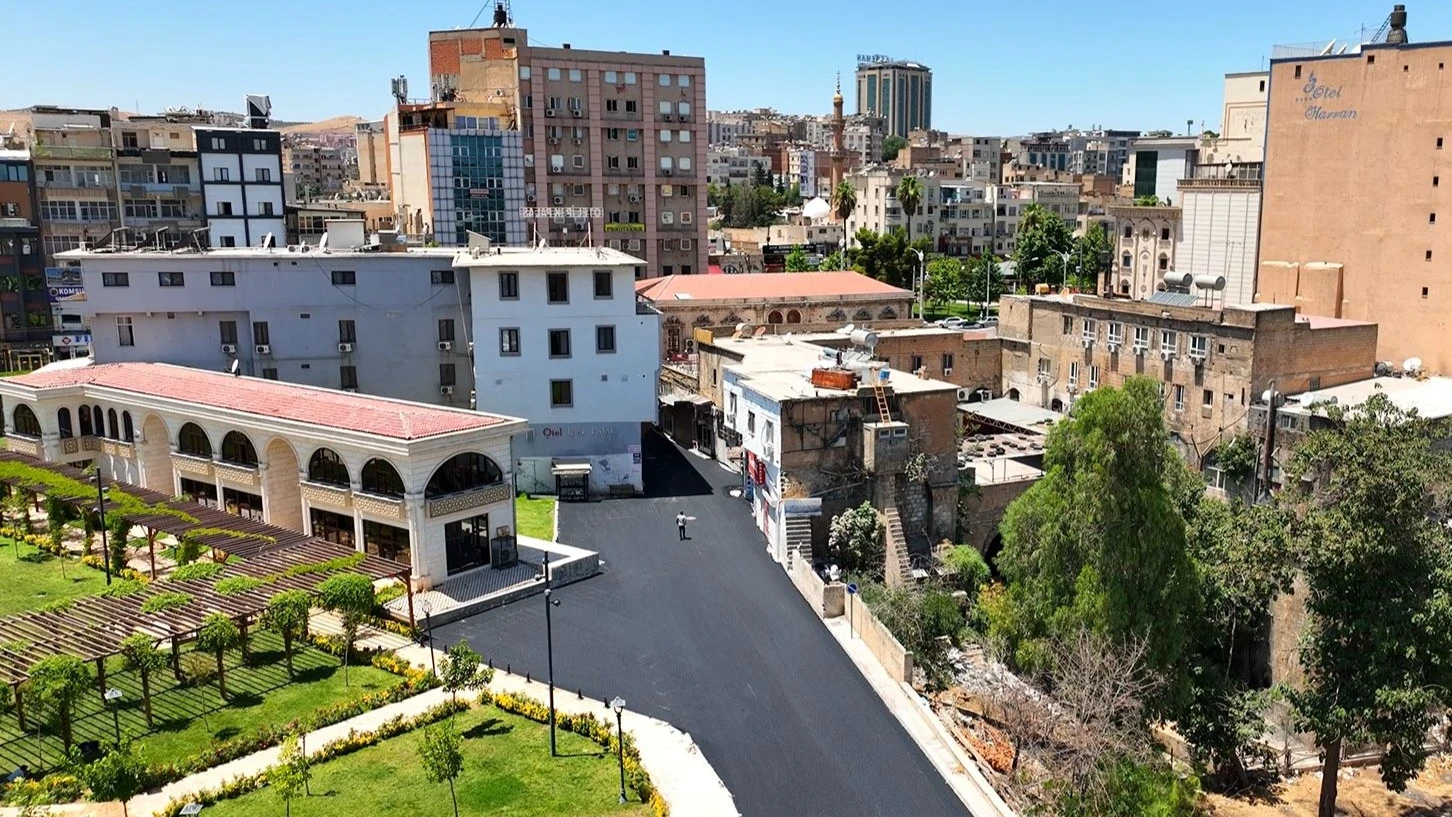 Hacı Kamil konağı ile Beykapısı arasında asfalt serimi başladı