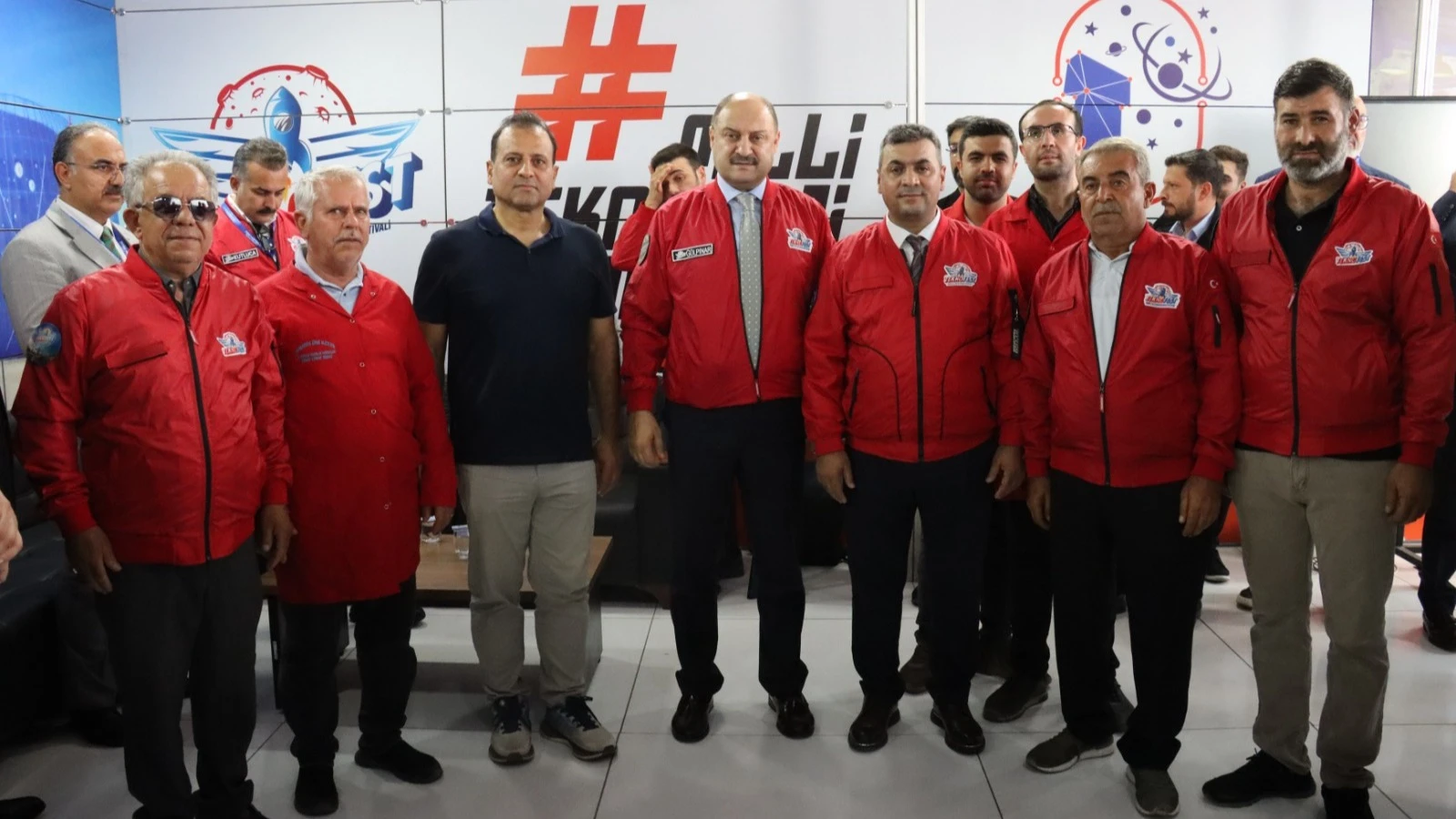 BÜYÜKŞEHİR’İN BİLİM MERKEZİ STANDI TEKNOFEST’İN İLGİ ODAĞI OLDU