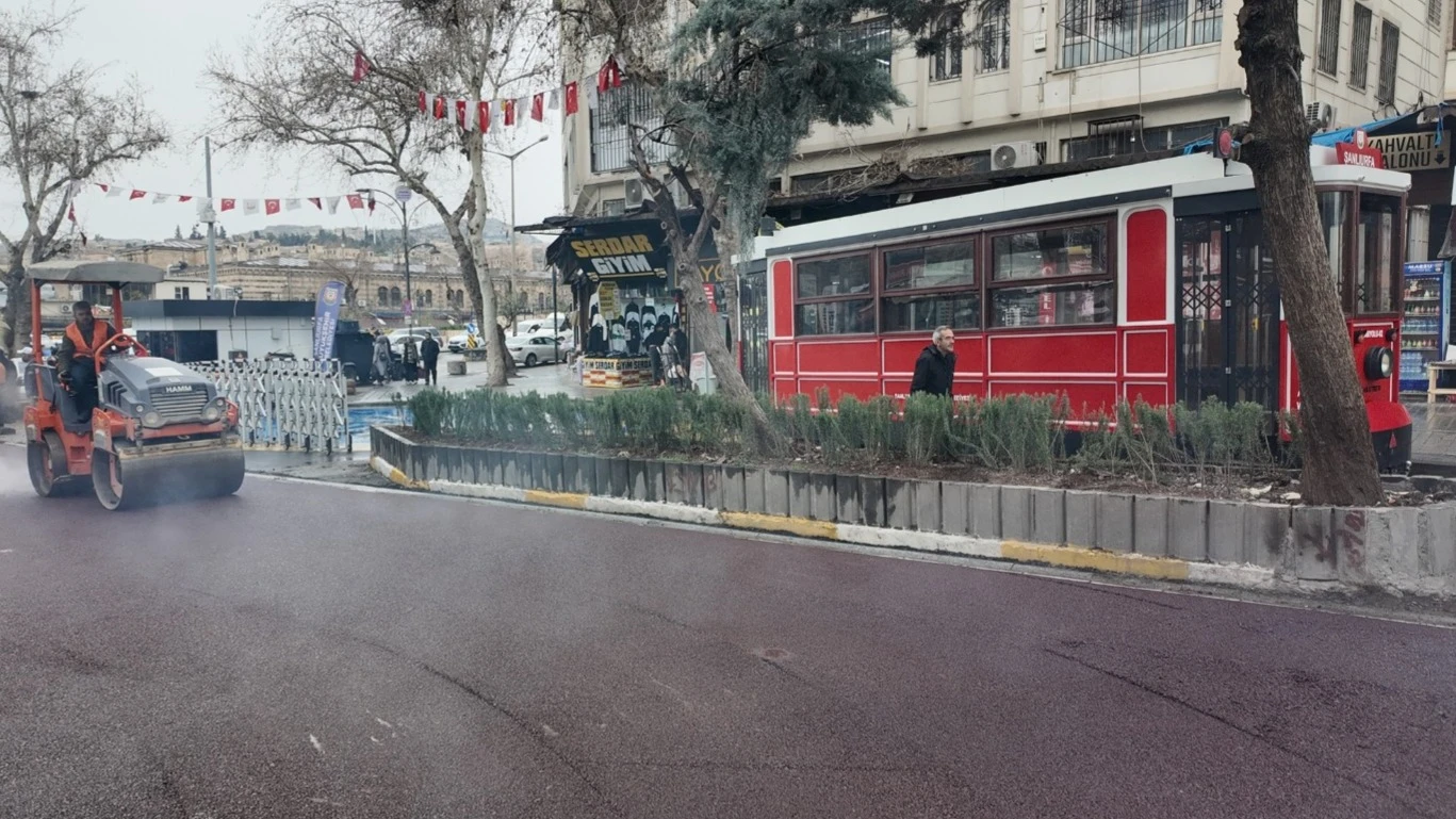 DİVANYOLU’NDA İKİNCİ ETAP ASFALT ÇALIŞMALARI TAMAMLANDI