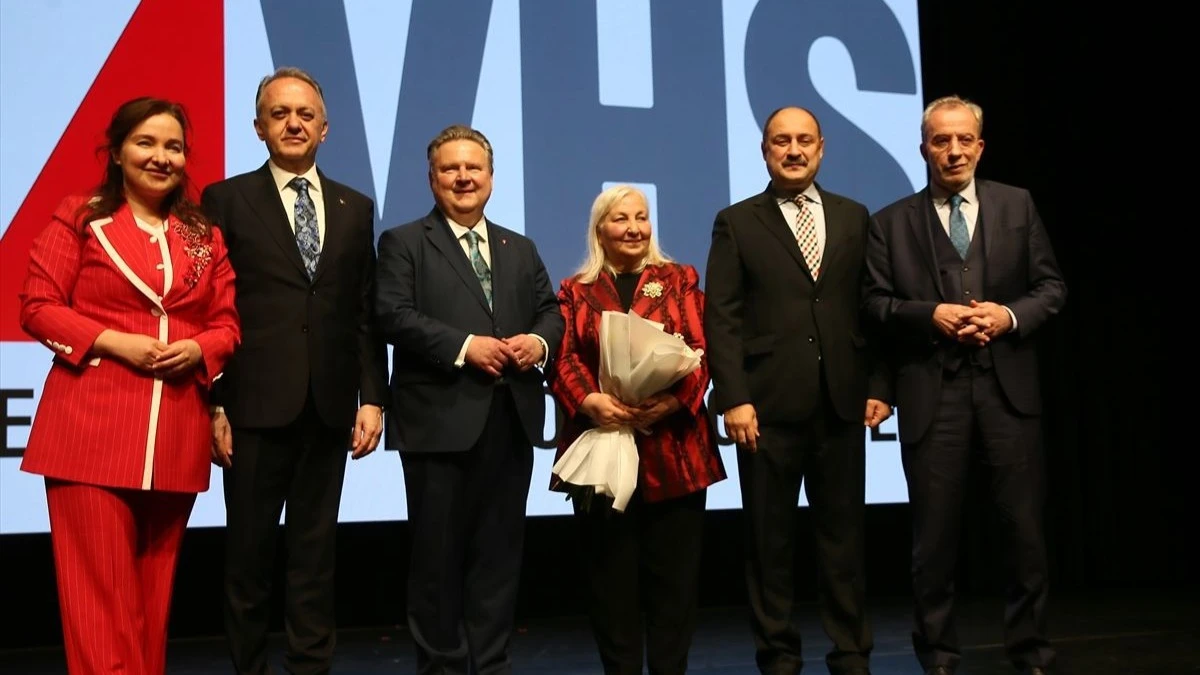 BAŞKAN GÜLPINAR, VİYANA’DA GÖBEKLİTEPE İLHAMLI SERGİNİN AÇILIŞINA KATILDI
