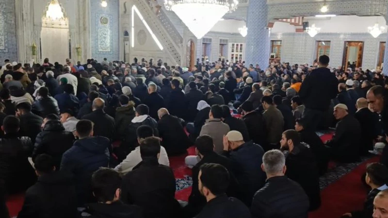 Şanlıurfa’da bayram namazı coşkusu