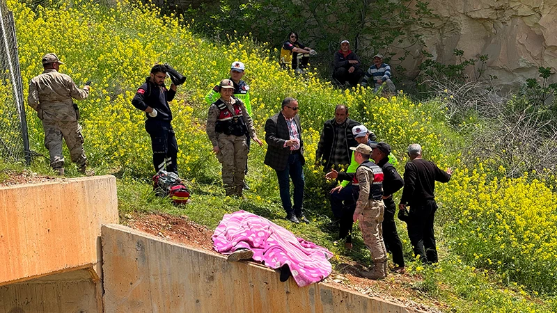 Şanlıurfa'da İki gündür kayıp olan çocuk menfezde ölü bulundu