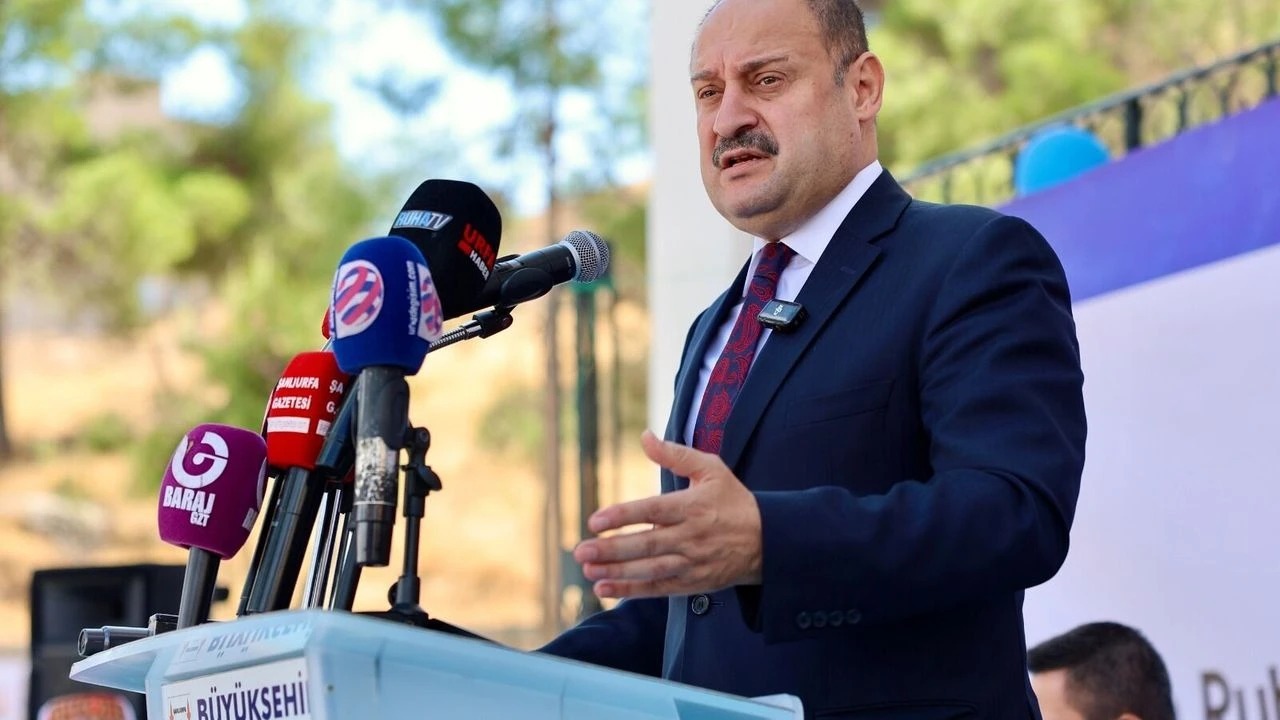 Başkan Gülpınar’dan torpil uyarısı: Amca, dayı işlerini unutun