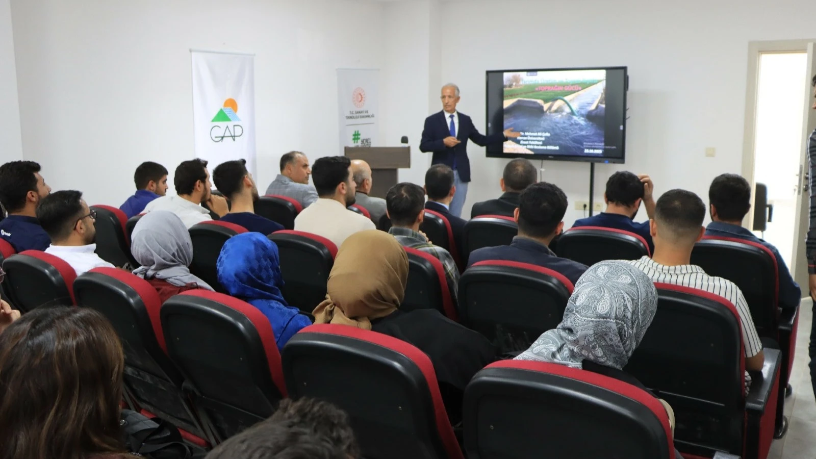 Urfa’da hassas tarım uygulamaları eğitimi