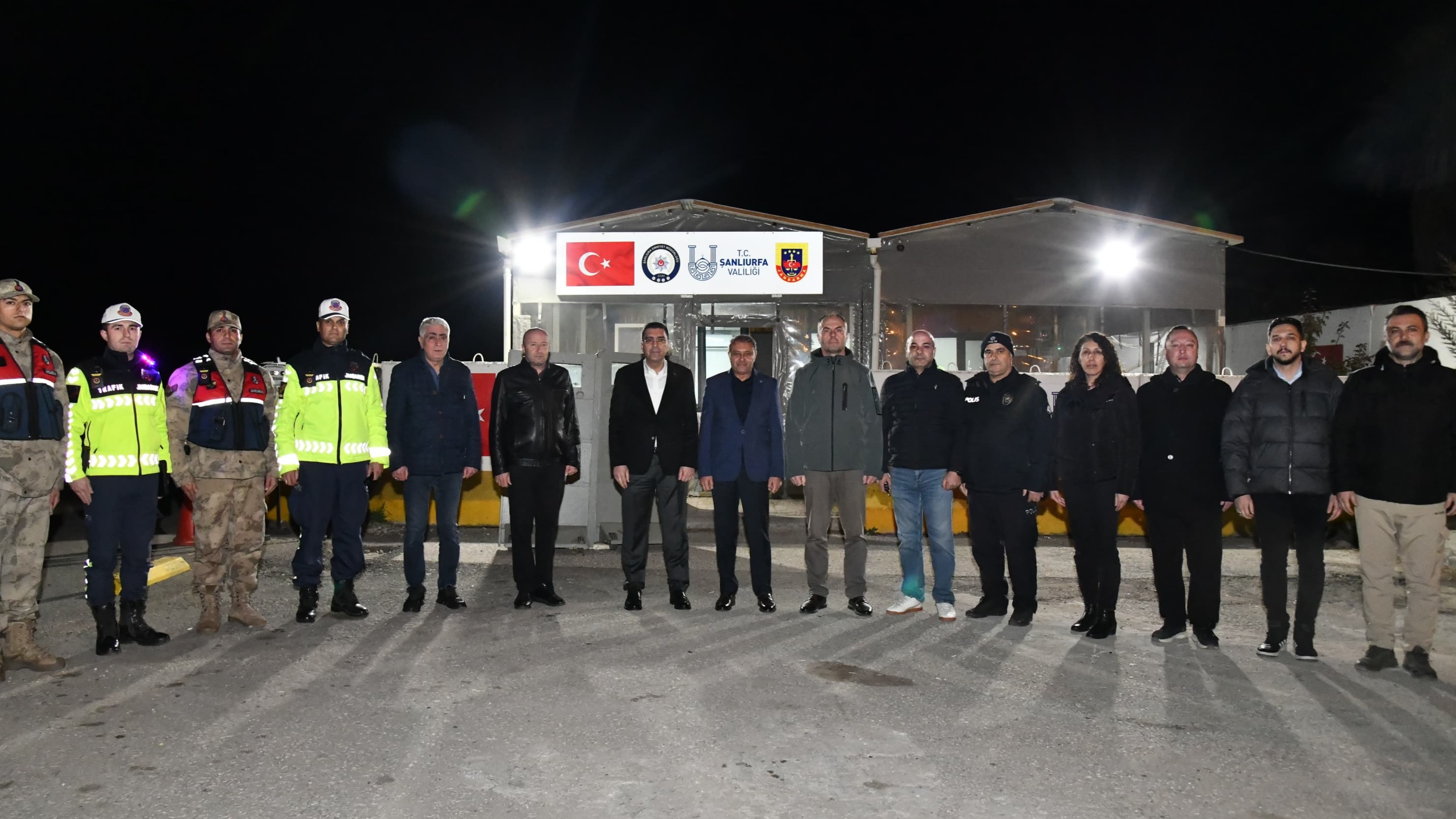 Vali Şıldak Kontrol noktalarını ziyaret etti