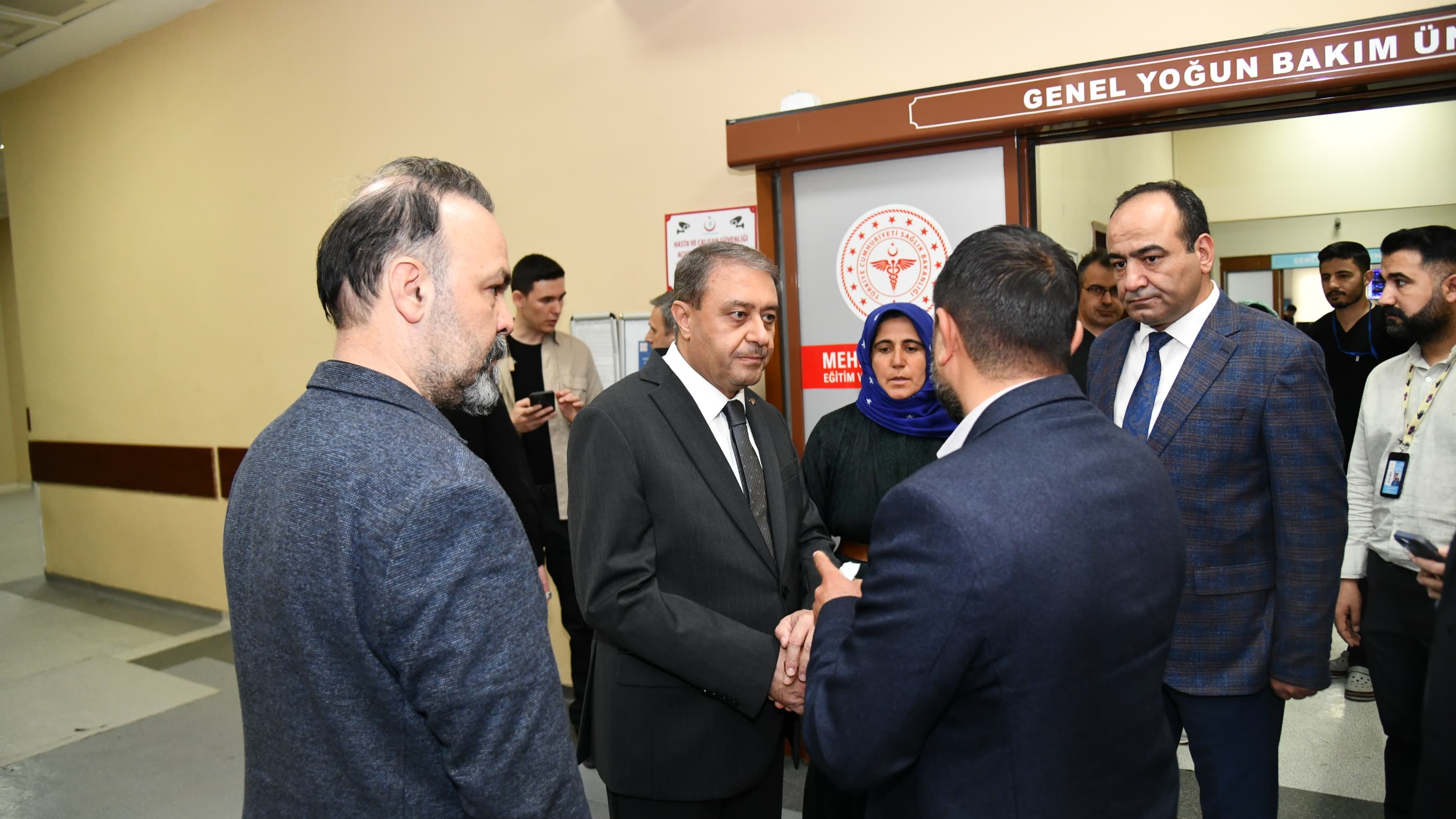 Şanlıurfa Valisi Şıldak Yaralıları Yalnız Bırakmadı