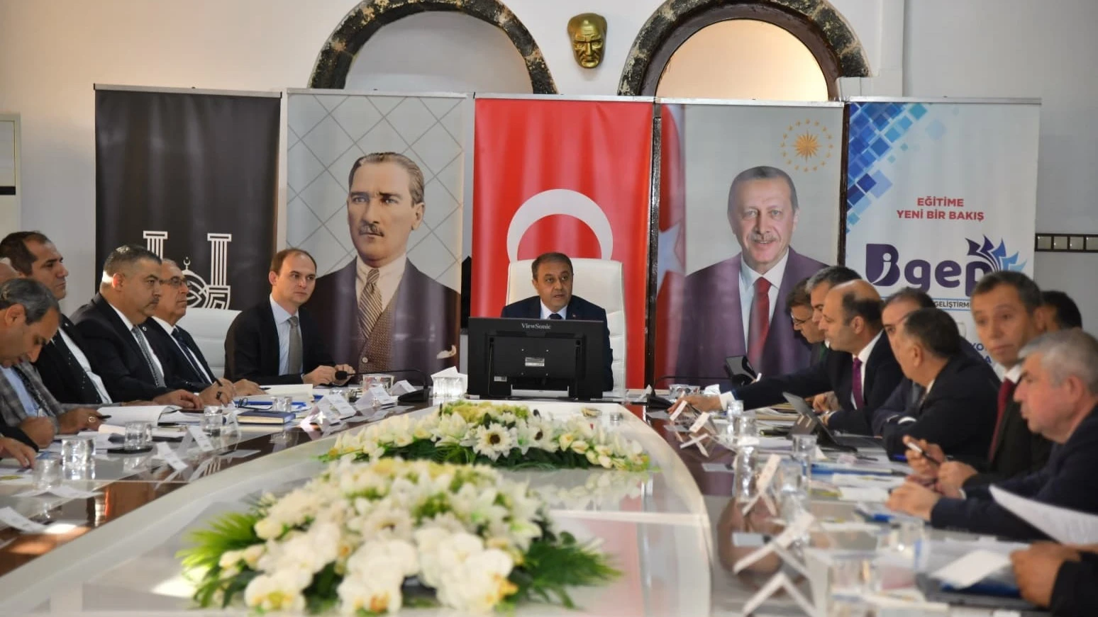 Eğitim değerlendirme toplantısı Siverek'te yapıldı