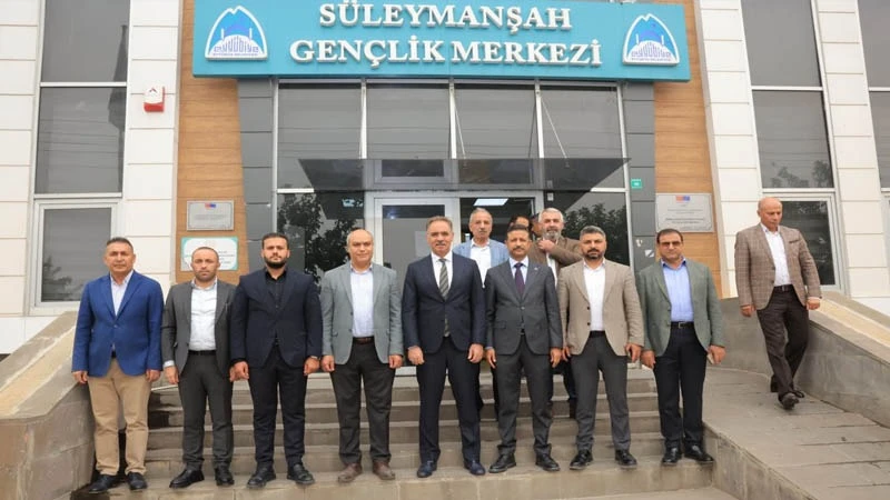 Eyyübiye Belediyesi’nden Üniversite Adaylarına Eğitim Seti Desteği
