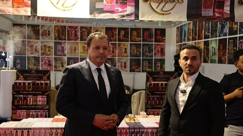 ŞUTSO Başkanı Mehmet Yetim, Yöresel Ürünler Fuarı'nda Firmalarla Buluştu