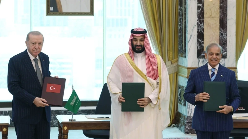 Türkiye, Suudi Arabistan ve Pakistan’dan Tarihi Savunma Anlaşması!
