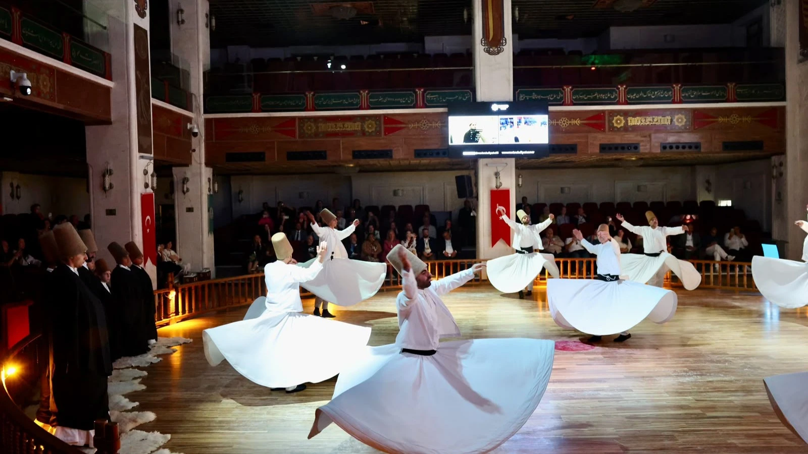 Şanlıurfa Büyükşehir Belediyesinden Tasavvuf Müziği ve Semazen Buluşması
