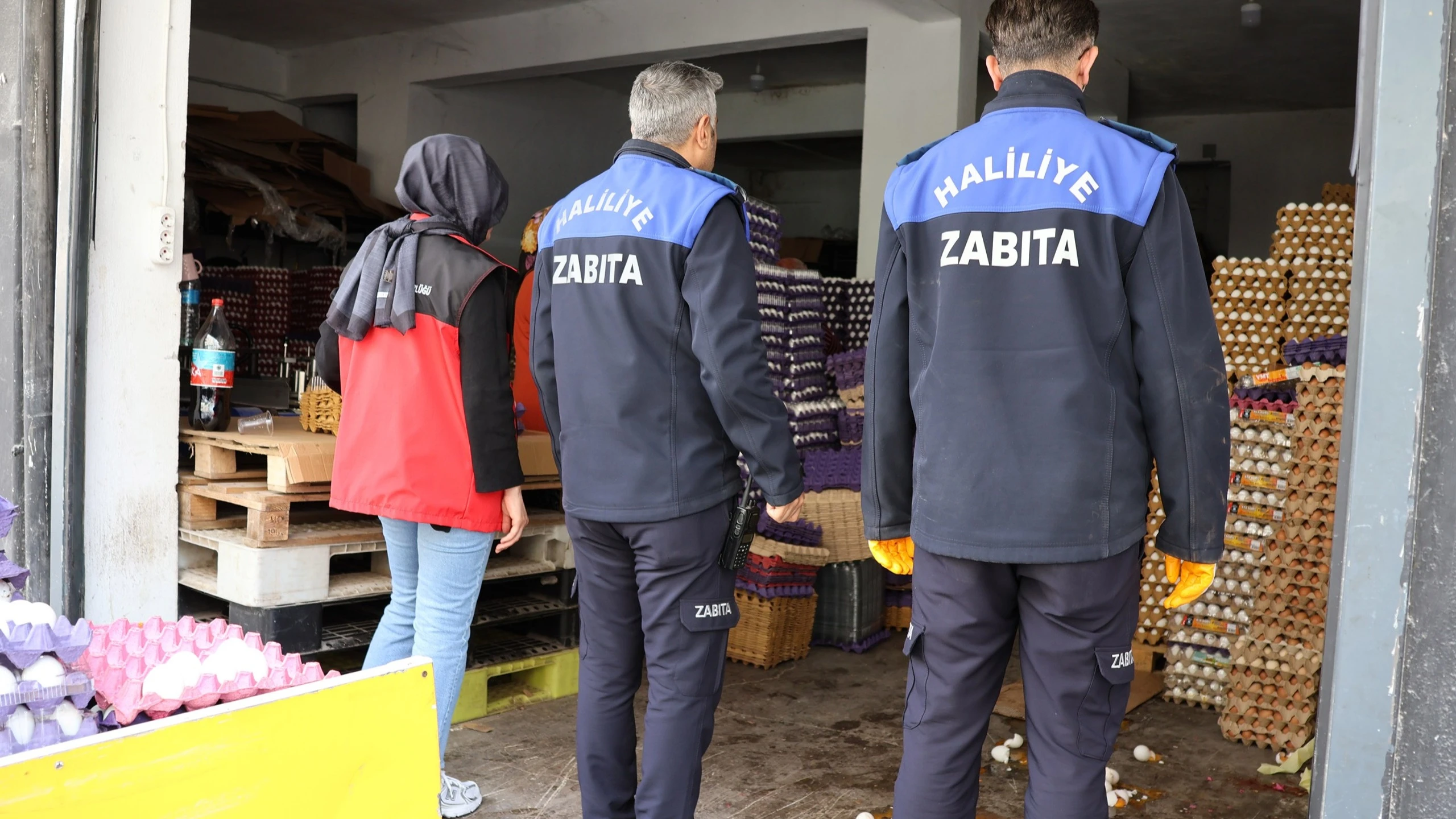 Haliliye’de Gıda Skandalı: 5 Bin Koli Yumurta İmha Edildi