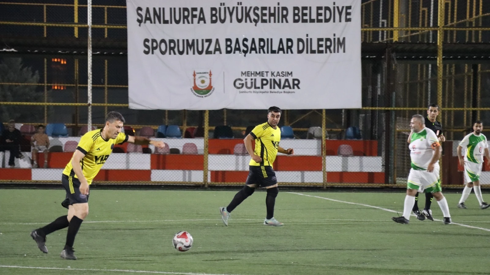 Büyükşehir’den 35 Yaş Üstü Masterler Futbol Turnuvası
