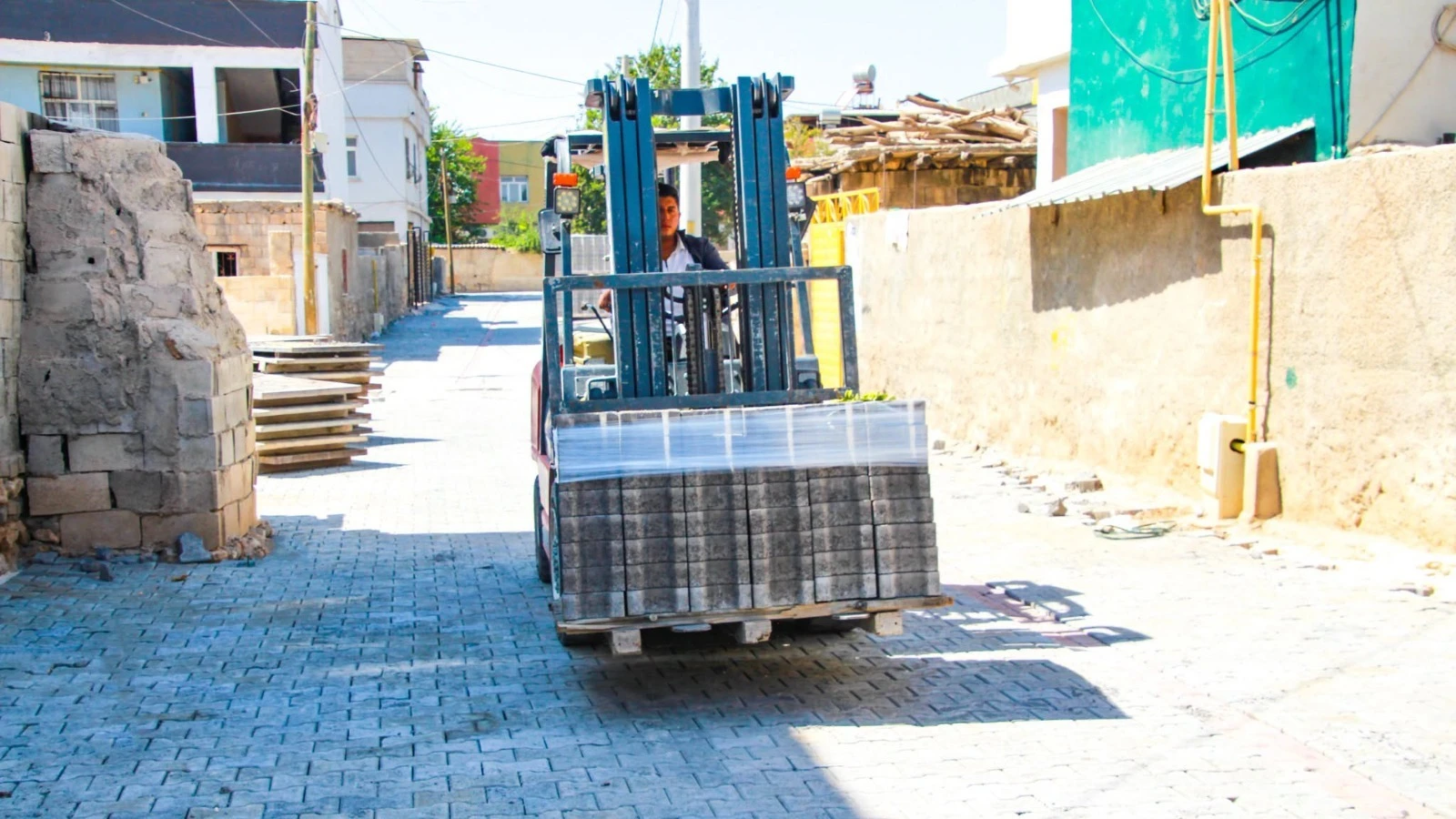 Harran’da Kış Öncesi Üstyapı Atağı